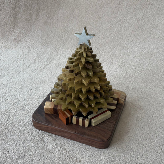 Christmas Scene - Tree & Presents